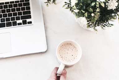 意甲知名评论员：米兰卖掉特奥可能是因为夜生活太丰富，出售赖恩德斯让人理解不了